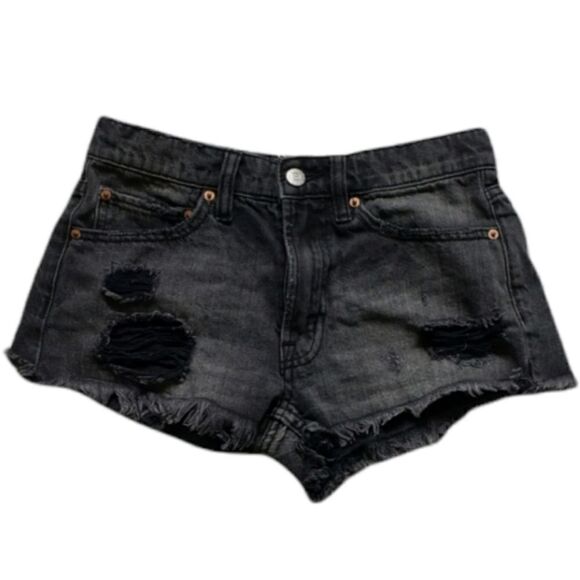 Black Distressed Jean short - Picture 1 of 4